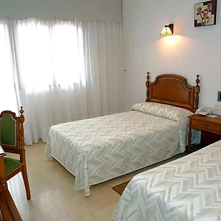 Hotel Serantes